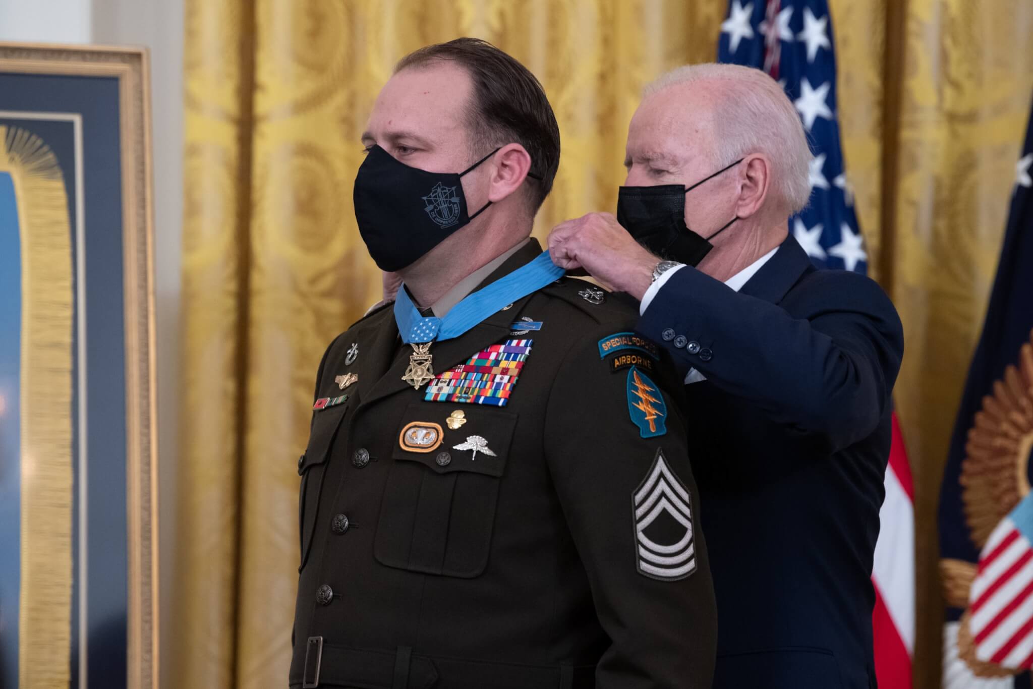 Army sergeant who saved 2 comrades to get Medal of Honor