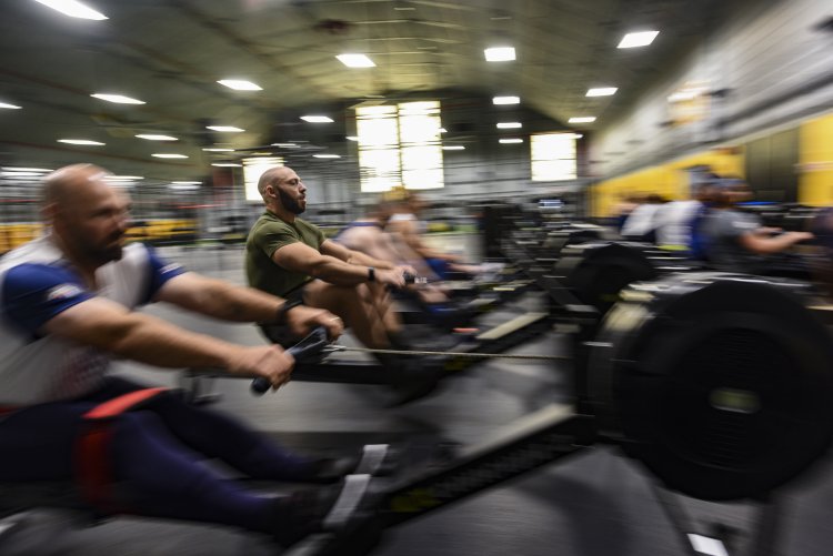 Staff Sgt. Matt Cable, a security forces defender with the Montana Air National Guard, practices rowing for the 2022 Invictus Games. Photo by Sgt. 1st Class Whitney Hughes