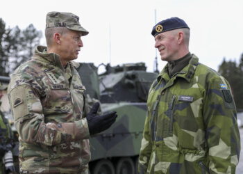 Army Gen. Daniel Hokanson, chief of the National Guard Bureau, meets with members of the Swedish Armed Forces, Boden, Sweden, Oct. 17, 2023. Photo by Sgt. 1st Class Zach Sheely