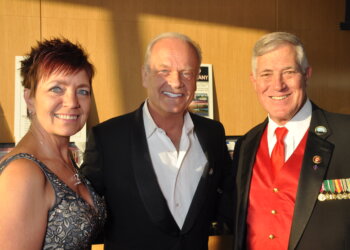 Retired Chief Master Sergeant Denise M. Jelinski-Hall, actor Kelsey Grammer, and Gary Hall. Photo by Elizabeth Moseley