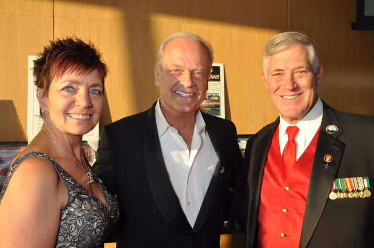 Retired Chief Master Sergeant Denise M. Jelinski-Hall, actor Kelsey Grammer, and Gary Hall. Photo by Elizabeth Moseley