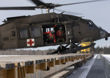 alaska army guard black hawk