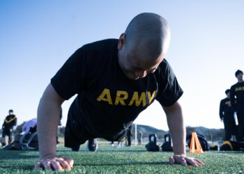 Army Reserve soldiers with the 63rd Readiness Division conduct the Army Combat Fitness Test during annual training, March 7, 2024, at Fort Hunter Liggett, California. Photo by Army Sgt. 1st Class Chris Oposnow 


(Photos and Video by Army Sgt. 1st Class Chris Oposnow, 63rd Readiness Division Public Affairs Office)