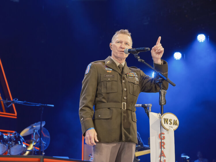 Photo by Robert Hold/ US Army