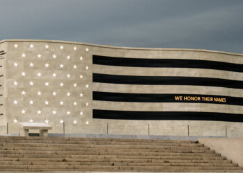 U.S. Marine Corps photo by Staff Sgt. Joe Claire.